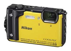 Nikon Coolpix W300_YW_front34l_lo_w (002)
