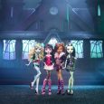 Tenetevi forte: Monster High tornerà in vendita con riproduzioni SPETTACOLARI dei modelli originali, favolosamente stravaganti come nel loro primo giorno di scuola! Le bambole saranno disponibili in esclusiva sul nuovo […]